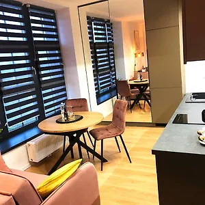 apartimento-hydral-lusso.hotelswroclaw.com/